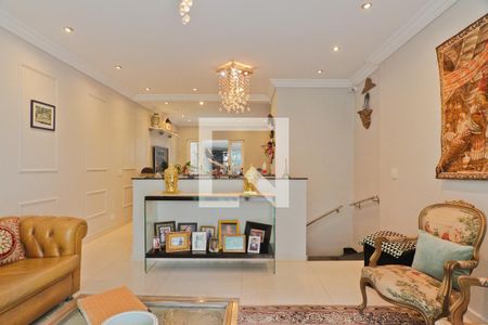 Casa à venda com 422m², 4 quartos e 3 vagasSala