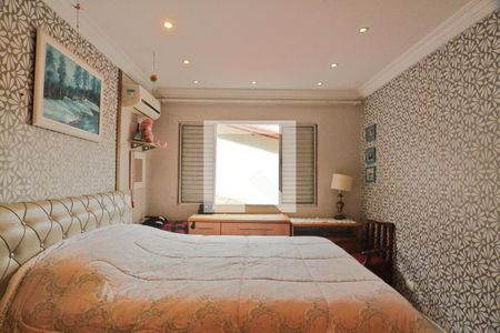 Casa à venda com 422m², 4 quartos e 3 vagasSuíte 3