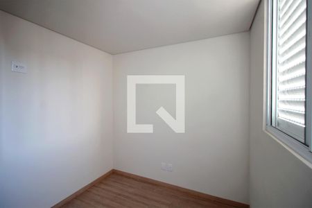 Quarto  de apartamento à venda com 2 quartos, 111m² em Ana Lúcia, Belo Horizonte