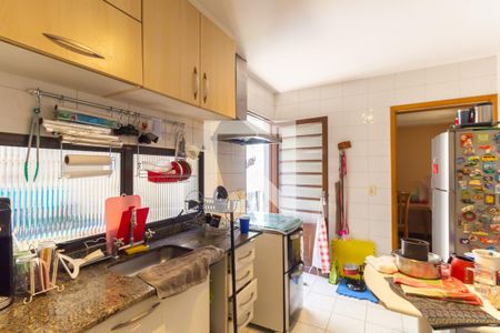 Casa de condomínio à venda com 160m², 4 quartos e 2 vagas Casa de condomínio à venda com 160m², 4 quartos e 2 vagascozinha