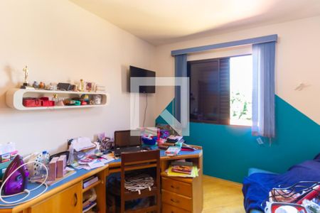 Casa de condomínio à venda com 160m², 4 quartos e 2 vagas Casa de condomínio à venda com 160m², 4 quartos e 2 vagasQuarto 2