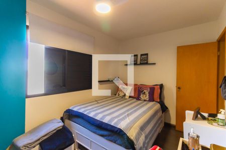 Casa de condomínio à venda com 160m², 4 quartos e 2 vagas Casa de condomínio à venda com 160m², 4 quartos e 2 vagasQuarto 3