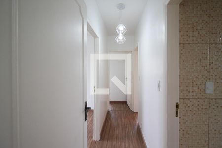 Corredor de apartamento para alugar com 3 quartos, 100m² em Planalto Paulista, São Paulo