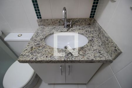 Apartamento para alugar com 80m², 2 quartos e 2 vagasBanheiro