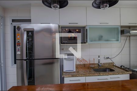 Apartamento à venda com 140m², 2 quartos e 2 vagas Apartamento à venda com 140m², 2 quartos e 2 vagasCozinha