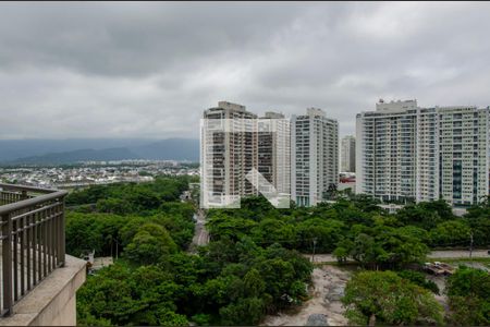 Apartamento à venda com 140m², 2 quartos e 2 vagas Apartamento à venda com 140m², 2 quartos e 2 vagasVista