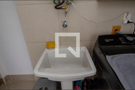 Apartamento à venda com 140m², 2 quartos e 2 vagas Apartamento à venda com 140m², 2 quartos e 2 vagasÁrea de Serviço