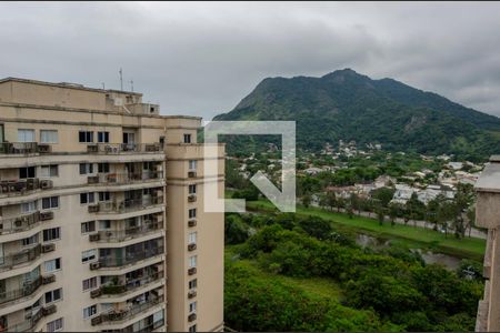 Apartamento à venda com 140m², 2 quartos e 2 vagas Apartamento à venda com 140m², 2 quartos e 2 vagasVista