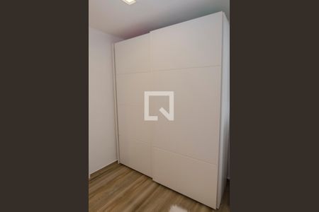 Apartamento à venda com 140m², 2 quartos e 2 vagas Apartamento à venda com 140m², 2 quartos e 2 vagasQuarto