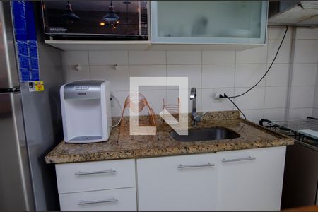 Apartamento à venda com 140m², 2 quartos e 2 vagas Apartamento à venda com 140m², 2 quartos e 2 vagasCozinha