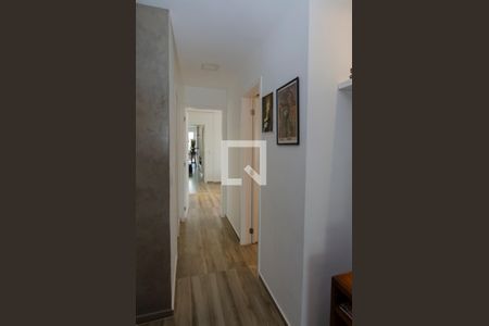 Apartamento à venda com 140m², 2 quartos e 2 vagas Apartamento à venda com 140m², 2 quartos e 2 vagasCorredor