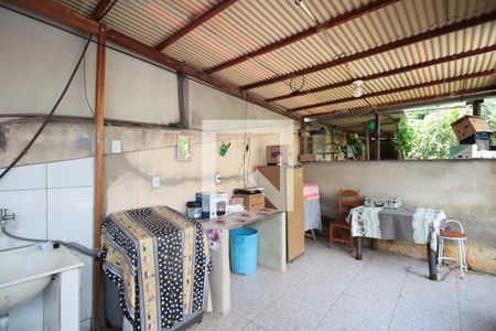 Casa à venda com 240m², 2 quartos e 2 vagasÁrea de Serviço