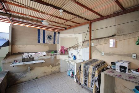 Casa à venda com 240m², 2 quartos e 2 vagasÁrea de Serviço