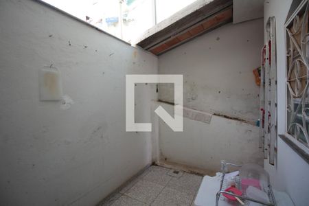 Casa à venda com 240m², 2 quartos e 2 vagasÁrea de Serviço