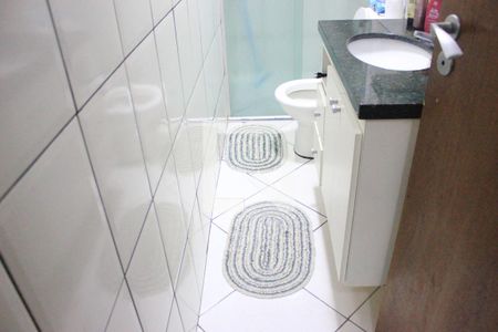 Casa à venda com 260m², 5 quartos e 3 vagasBanheiro 4