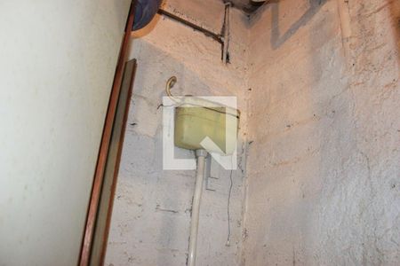 Casa à venda com 260m², 5 quartos e 3 vagasEspaço oficina independente - Banheiro