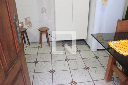 Casa à venda com 260m², 5 quartos e 3 vagasCozinha