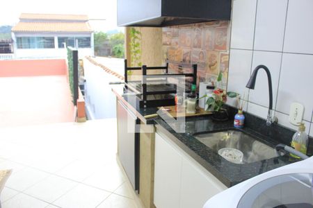 Casa à venda com 260m², 5 quartos e 3 vagasLavanderia