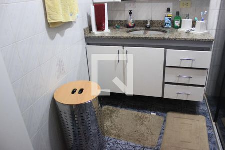 Casa à venda com 260m², 5 quartos e 3 vagasBanheiro da Suíte