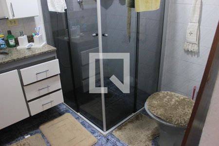 Casa à venda com 260m², 5 quartos e 3 vagasBanheiro da Suíte