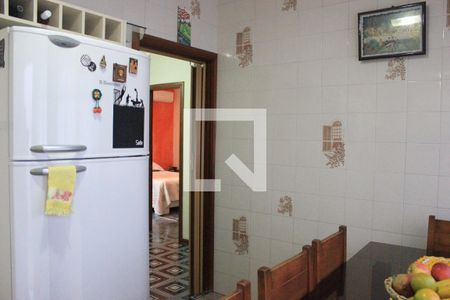 Casa à venda com 260m², 5 quartos e 3 vagasCozinha