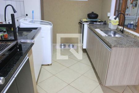 Casa à venda com 260m², 5 quartos e 3 vagasLavanderia/churrasqueira