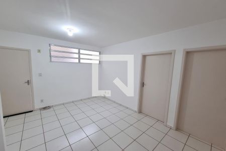 Sala de apartamento para alugar com 2 quartos, 50m² em Jardim Heitor Rigon, Ribeirão Preto