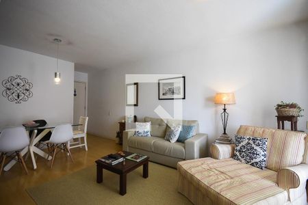 Sala de apartamento para alugar com 2 quartos, 80m² em Real Parque, São Paulo