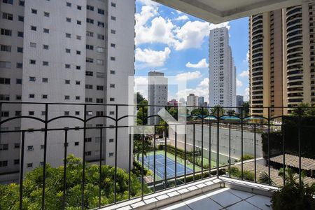 Varanda de apartamento para alugar com 2 quartos, 80m² em Real Parque, São Paulo