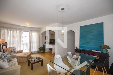 Sala de apartamento para alugar com 2 quartos, 80m² em Real Parque, São Paulo