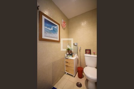 Apartamento à venda com 80m², 2 quartos e 1 vaga Apartamento à venda com 80m², 2 quartos e 1 vagaBanheiro