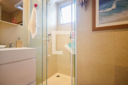 Apartamento à venda com 80m², 2 quartos e 1 vaga Apartamento à venda com 80m², 2 quartos e 1 vagaBanheiro