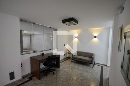 Apartamento à venda com 70m², 2 quartos e 1 vagaHall