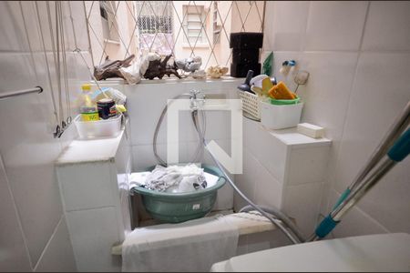 Apartamento à venda com 70m², 2 quartos e 1 vagaÁrea de Serviço