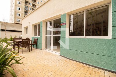 Apartamento para alugar com 36m², 1 quarto e 1 vagaÁrea comum - Salão de festas (Área externa)