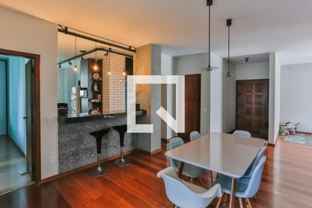 Apartamento à venda com 4 quartos, 254m² em Savassi, Belo Horizonte