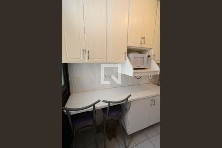 Apartamento à venda com 68m², 2 quartos e 1 vagaCozinha