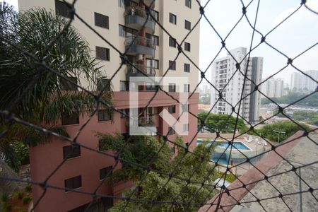 Apartamento à venda com 68m², 2 quartos e 1 vagaVaranda - Vista 