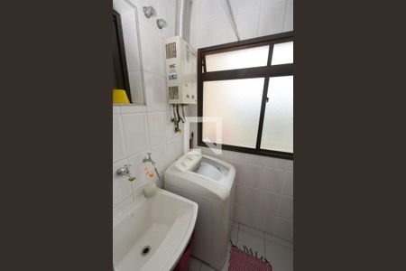 Apartamento à venda com 68m², 2 quartos e 1 vagaÁrea de Serviço