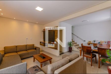 Sala de casa à venda com 4 quartos, 180m² em Santa Amelia, Belo Horizonte