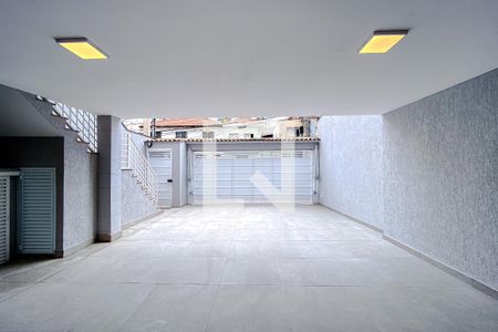 Casa à venda com 322m², 4 quartos e 4 vagasGaragem