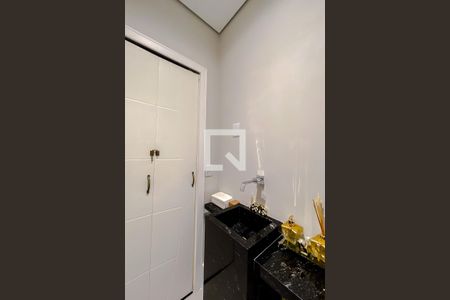 Casa à venda com 322m², 4 quartos e 4 vagasLavabo