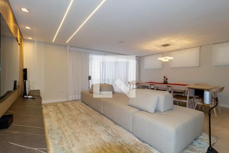 Casa à venda com 322m², 4 quartos e 4 vagasSala de Estar 2
