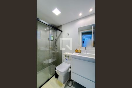 Casa à venda com 322m², 4 quartos e 4 vagasBanheiro