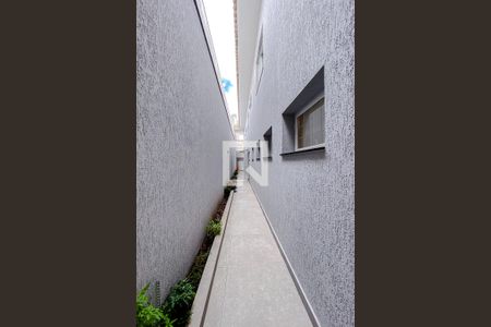 Casa à venda com 322m², 4 quartos e 4 vagasCorredor