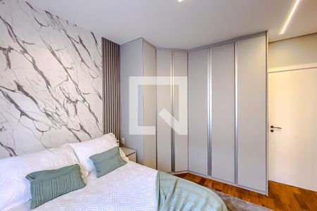 Casa à venda com 322m², 4 quartos e 4 vagasQuarto 3 - Suíte