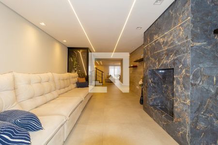 Casa à venda com 322m², 4 quartos e 4 vagasSala de Estar 3