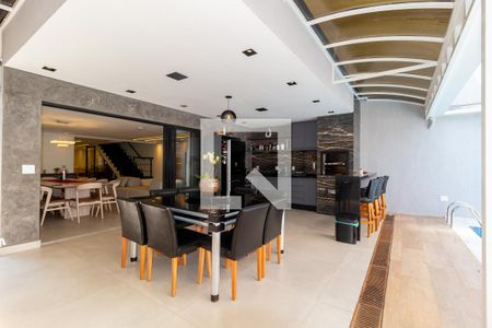 Casa à venda com 322m², 4 quartos e 4 vagasEspaço Gourmet