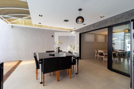 Casa à venda com 322m², 4 quartos e 4 vagasEspaço Gourmet