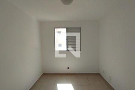 Dormitório 01 de apartamento para alugar com 2 quartos, 50m² em Vila Abranches, Ribeirão Preto